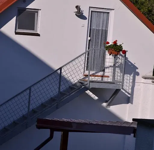 Apartman75 *